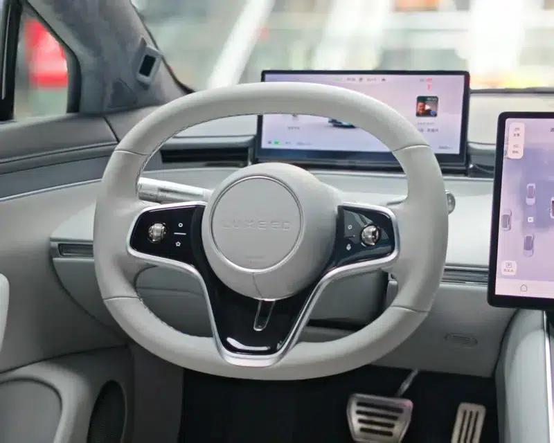 Zhijie S7 2025 Ultra AWD Long Range Edition — миниатюра 18
