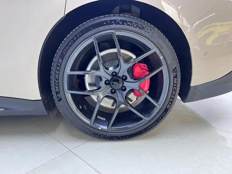 2024 Chevrolet S7 Max RS AWD Performance Edition — миниатюра 9