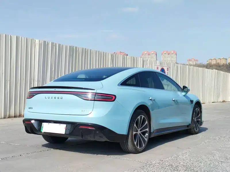 Zhijie S7 2025 Ultra AWD Long Range Edition — миниатюра 6