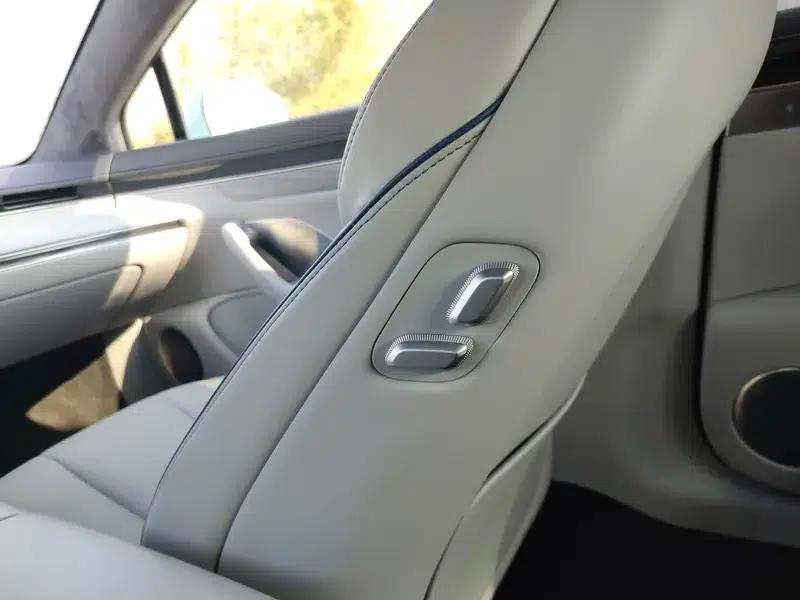 Zhijie S7 2025 Ultra AWD Long Range Edition — миниатюра 7