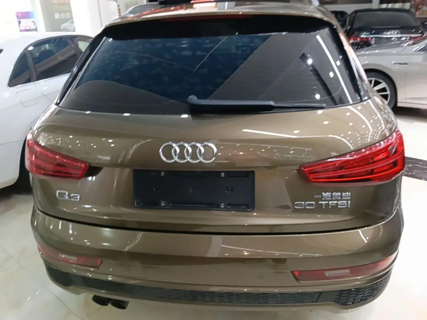 Audi Q3 2018 30 TFSI Fashion Edition Collector's Version — миниатюра 5