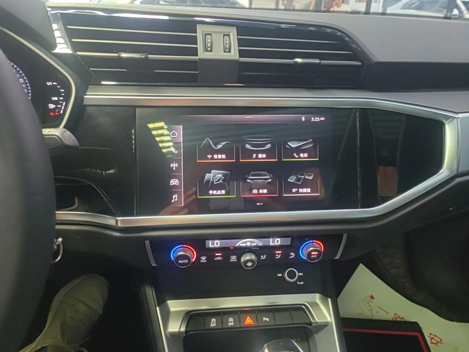 Audi Q3 2021 35 TFSI Advanced Style Edition — миниатюра 15