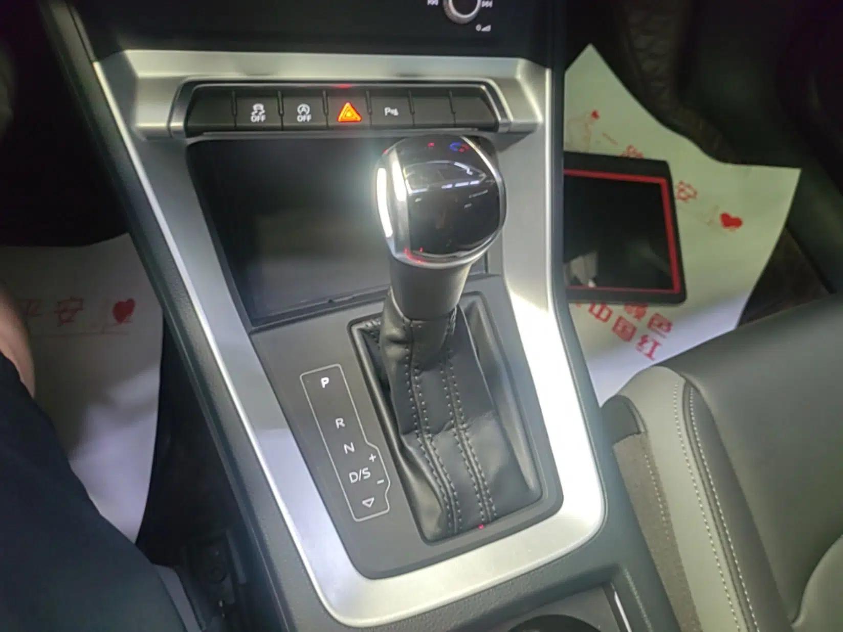 Audi Q3 2021 35 TFSI Advanced Style Edition — миниатюра 16