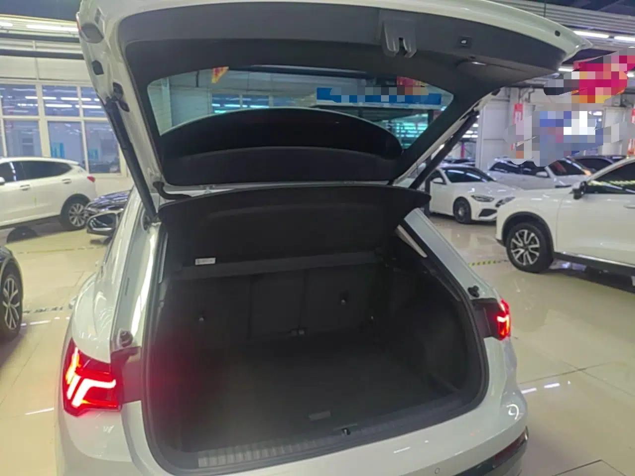 Audi Q3 2021 35 TFSI Advanced Style Edition — миниатюра 22