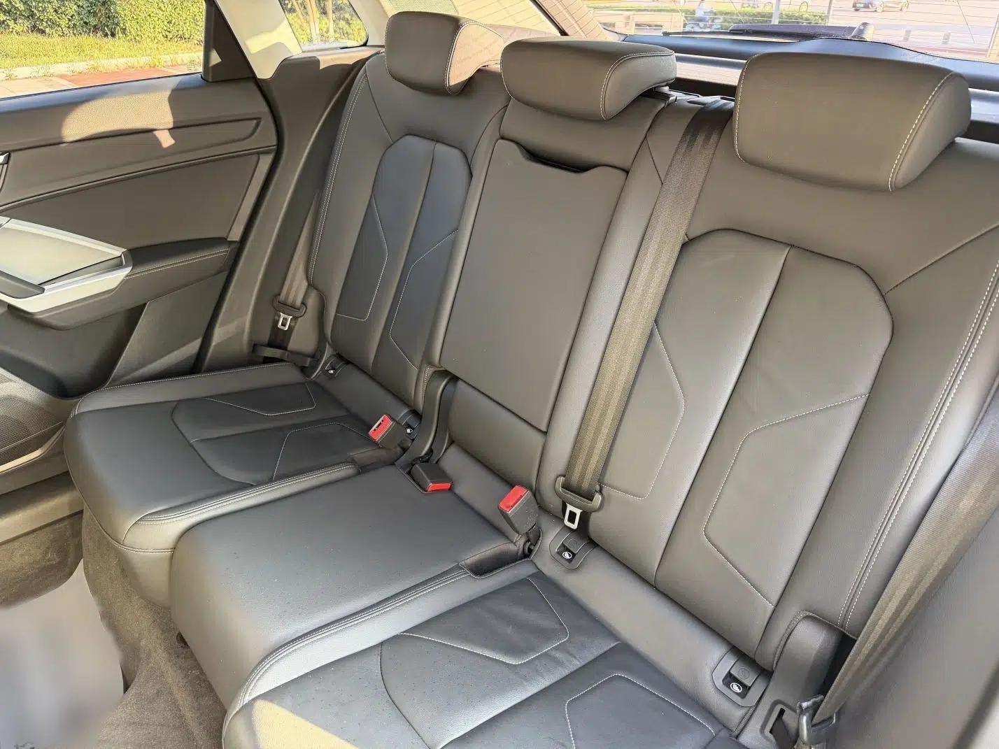 Audi Q3 2019 35 TFSI Advanced Style Edition — миниатюра 17