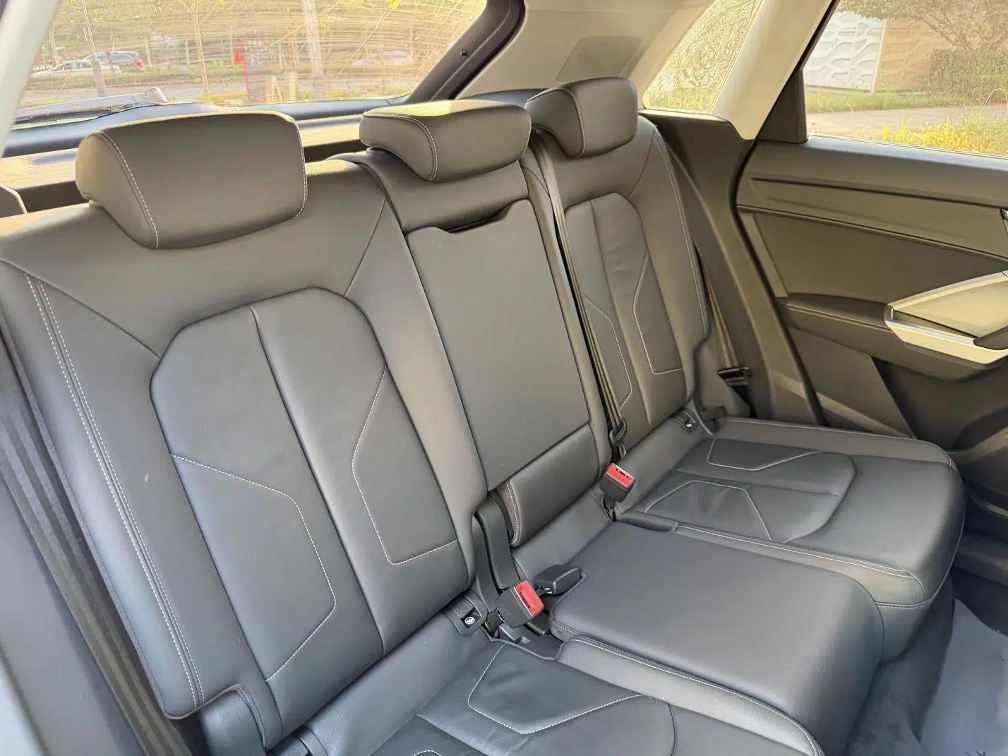 Audi Q3 2019 35 TFSI Advanced Style Edition — миниатюра 20