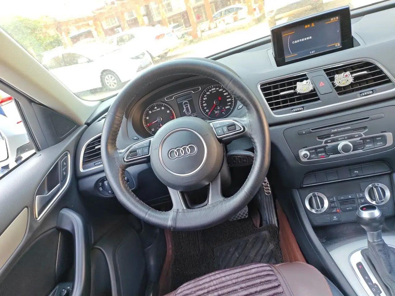 Audi Q3 2016 30 TFSI Collector's Edition Intelligent Model — миниатюра 10