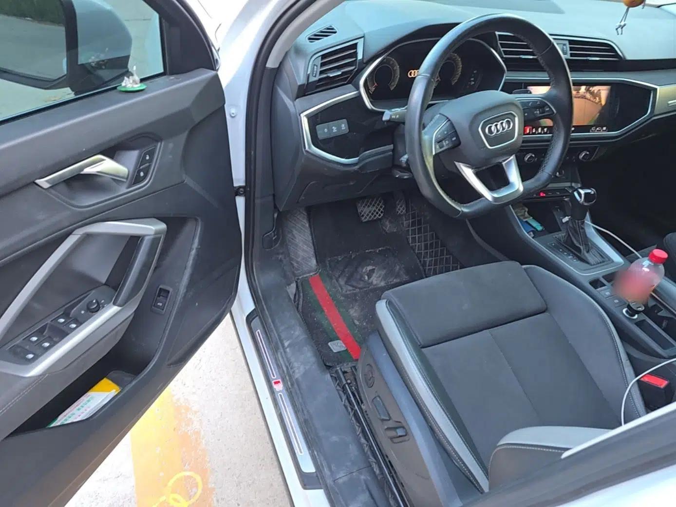 Audi Q3 2023 35 TFSI Fashion Dynamic Model (1.5T) — миниатюра 16