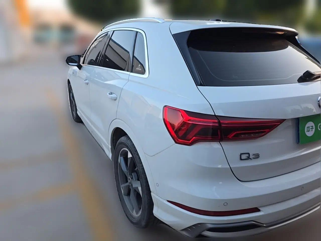 Audi Q3 2023 35 TFSI Fashion Dynamic Model (1.5T) — миниатюра 4