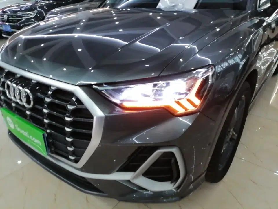 Audi Q3 2022 35 TFSI Fashion Dynamic Model — миниатюра 8