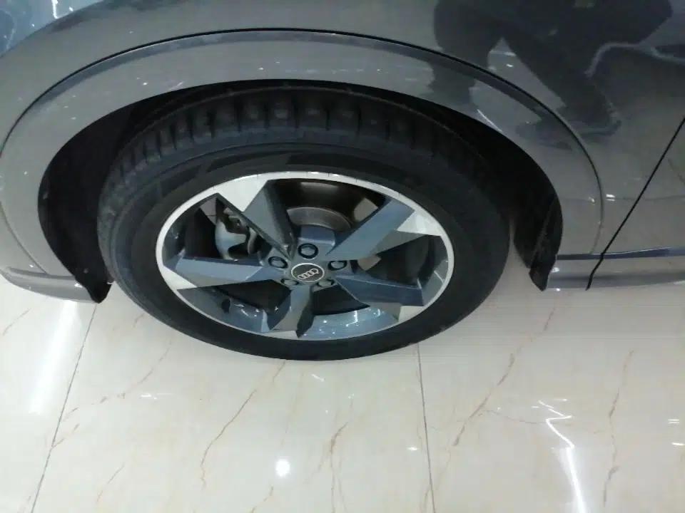 Audi Q3 2022 35 TFSI Fashion Dynamic Model — миниатюра 10