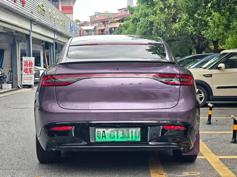 Zhijie R7 2024 Range Extender 37kWh Max Rear-Wheel Drive Version — миниатюра 5
