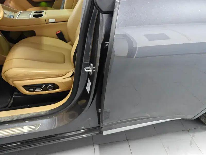 Zhijie R7 2024 Pure Electric 100kWh Max Rear-Wheel Drive Version — миниатюра 21