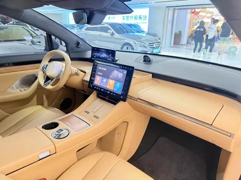 Zhijie R7 2025 Extended Range 53.4kWh Max Rear-Wheel Drive Version — миниатюра 13