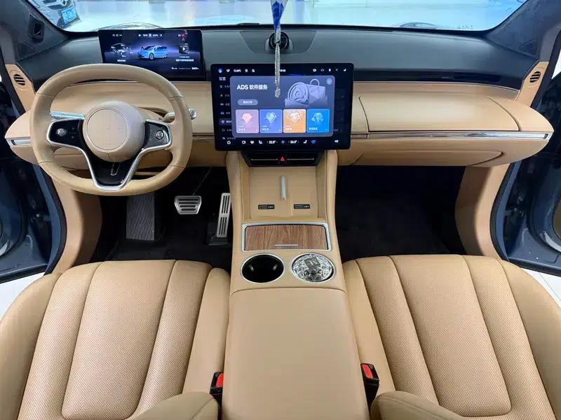 Zhijie R7 2025 Extended Range 53.4kWh Max Rear-Wheel Drive Version — миниатюра 19