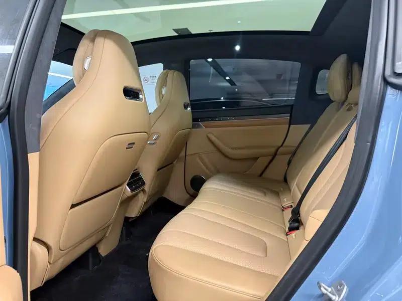Zhijie R7 2025 Extended Range 53.4kWh Max Rear-Wheel Drive Version — миниатюра 21