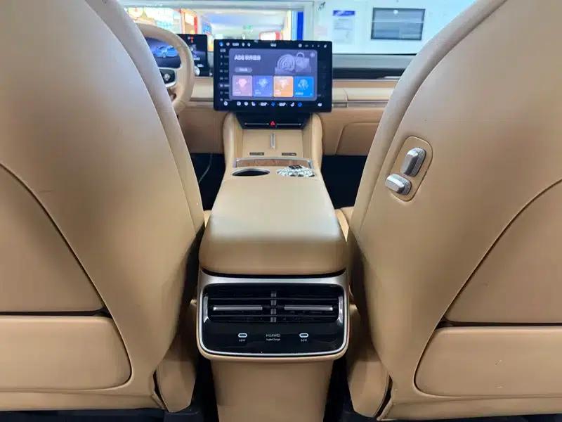 Zhijie R7 2025 Extended Range 53.4kWh Max Rear-Wheel Drive Version — миниатюра 8