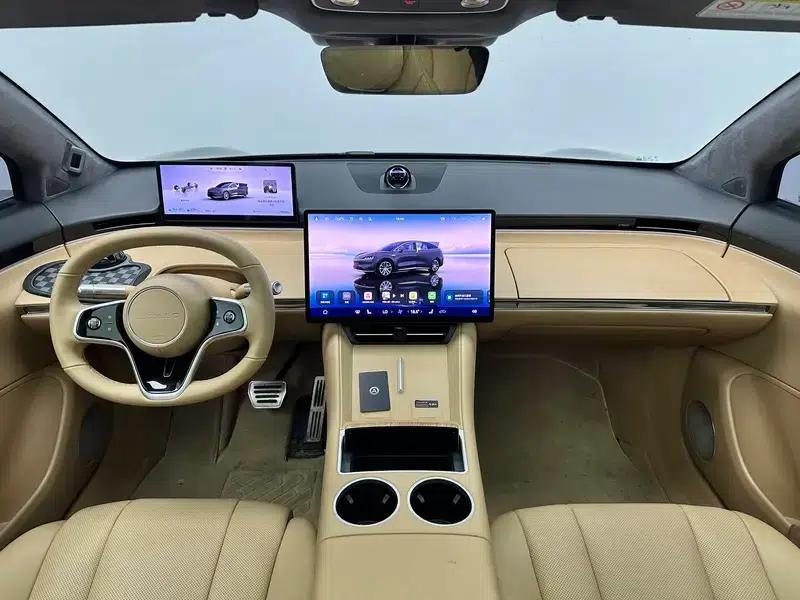 Zhijie R7 2024 Range Extended 37kWh Pro Rear-Wheel Drive Version — миниатюра 14