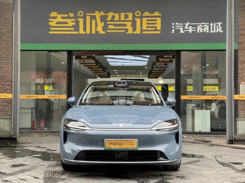 Zhijie R7 2026 Pure Electric Max+ (192-line LiDAR) — миниатюра 2