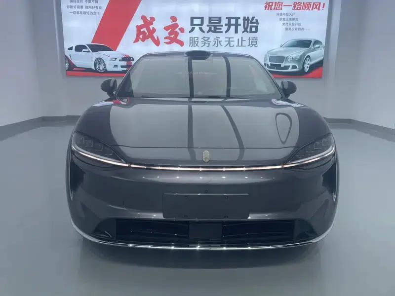 2025 Smart World R7 Extended Range 53.4kWh Ultra 4WD Edition — миниатюра 2