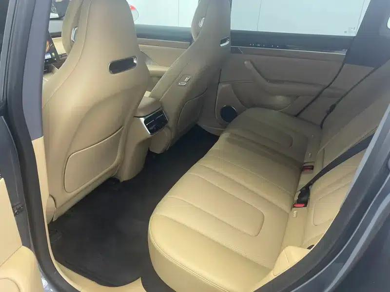 2025 Smart World R7 Extended Range 53.4kWh Ultra 4WD Edition — миниатюра 10