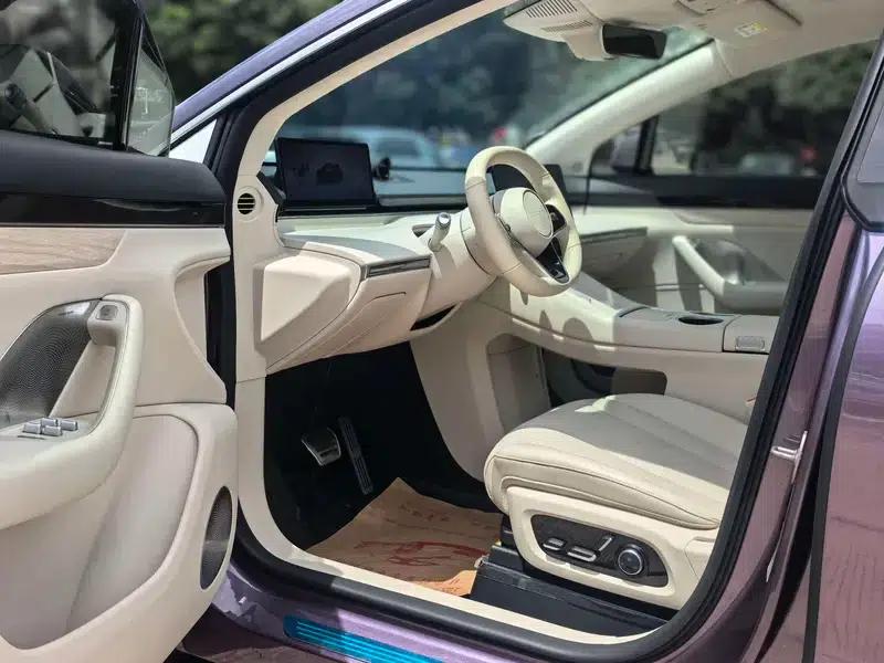 Zhijie R7 2024 Pure Electric 82kWh Max Rear-Wheel Drive Version — миниатюра 16