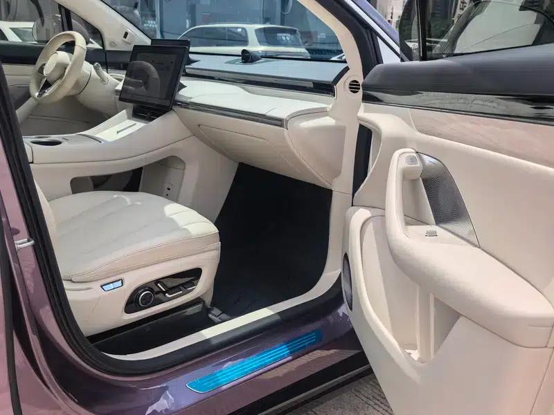 Zhijie R7 2024 Pure Electric 82kWh Max Rear-Wheel Drive Version — миниатюра 20