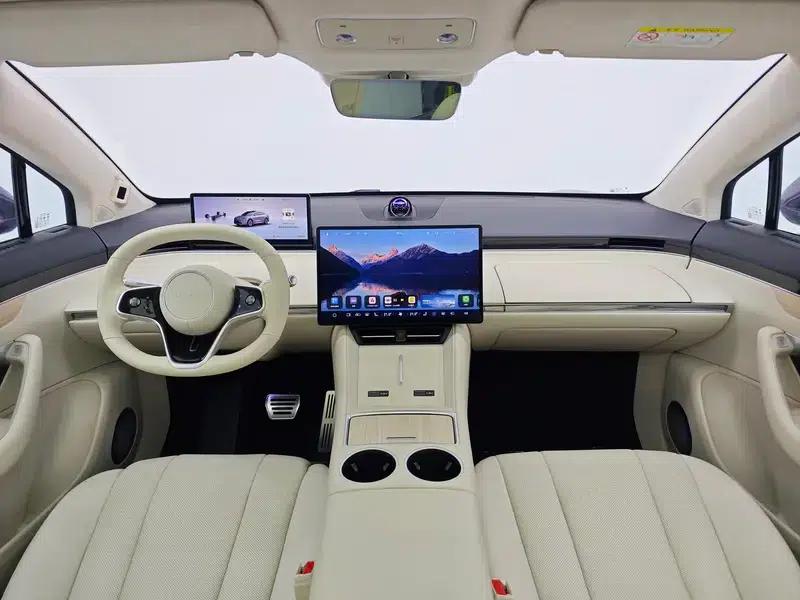 2025 Smart World R7 Extended Range 53.4kWh Ultra 4WD Edition — миниатюра 14
