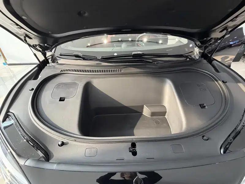 Zhijie R7 2026 Pure Electric Ultra (192-line LiDAR) — миниатюра 4