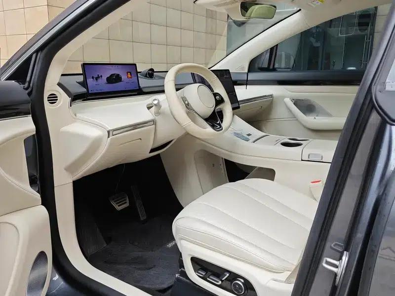 Zhijie R7 2024 Pure Electric 100kWh Max Rear-Wheel Drive Version — миниатюра 11