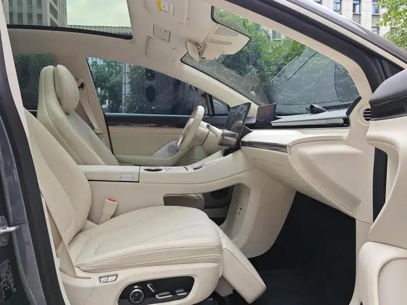 Zhijie R7 2024 Pure Electric 100kWh Max Rear-Wheel Drive Version — миниатюра 17
