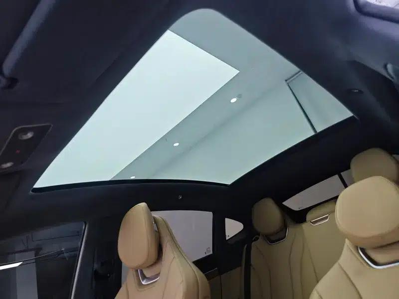 Zhijie R7 2024 Pure Electric 100kWh Max Rear-Wheel Drive Version — миниатюра 19
