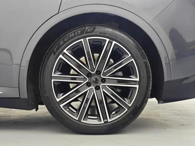 Zhijie R7 2024 Pure Electric 100kWh Max Rear-Wheel Drive Version — миниатюра 9