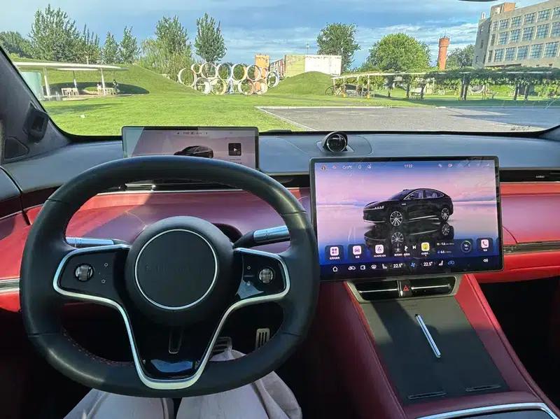 Zhijie R7 2024 Range Extender 37kWh Max Rear-Wheel Drive Version — миниатюра 14