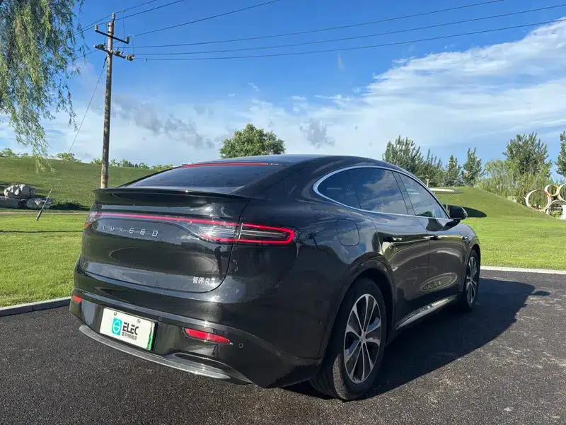 Zhijie R7 2024 Range Extender 37kWh Max Rear-Wheel Drive Version — миниатюра 6