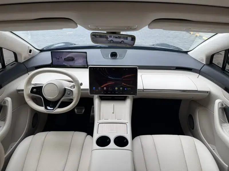 Zhijie R7 2024 Pure Electric 100kWh Max Rear-Wheel Drive Version — миниатюра 9