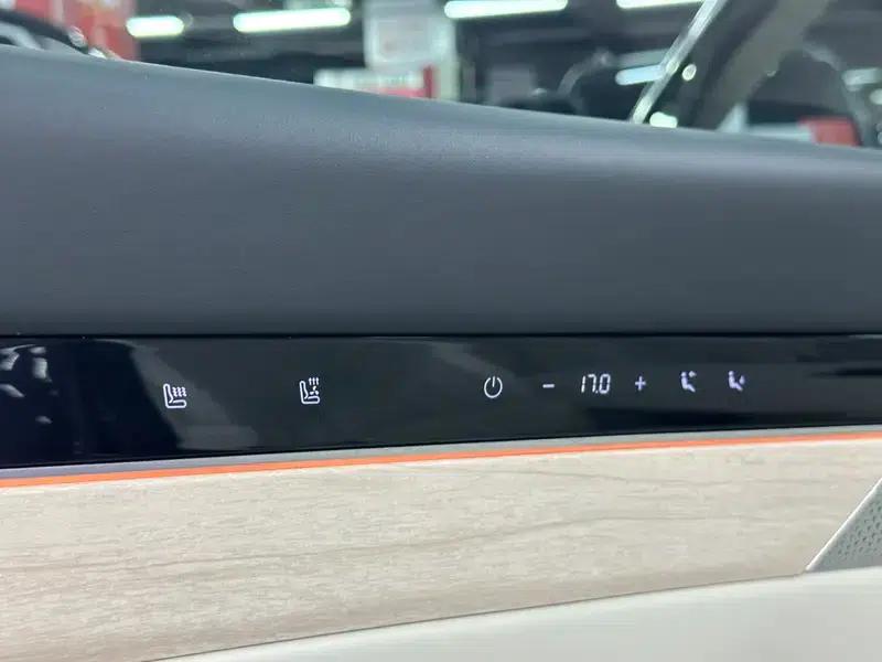 2024 Smart World R7 Pure Electric 100kWh Ultra AWD Version — миниатюра 16