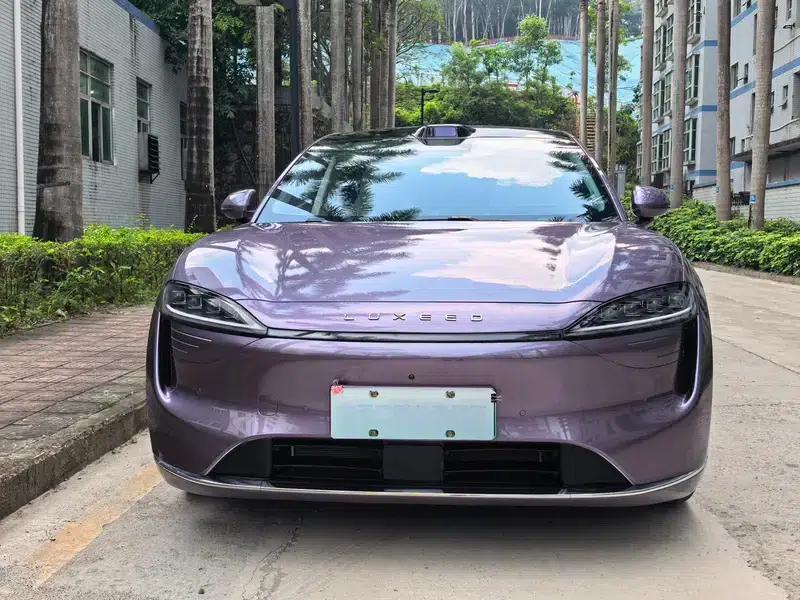 Zhijie R7 2024 Range Extender 37kWh Max Rear-Wheel Drive Version — миниатюра 2