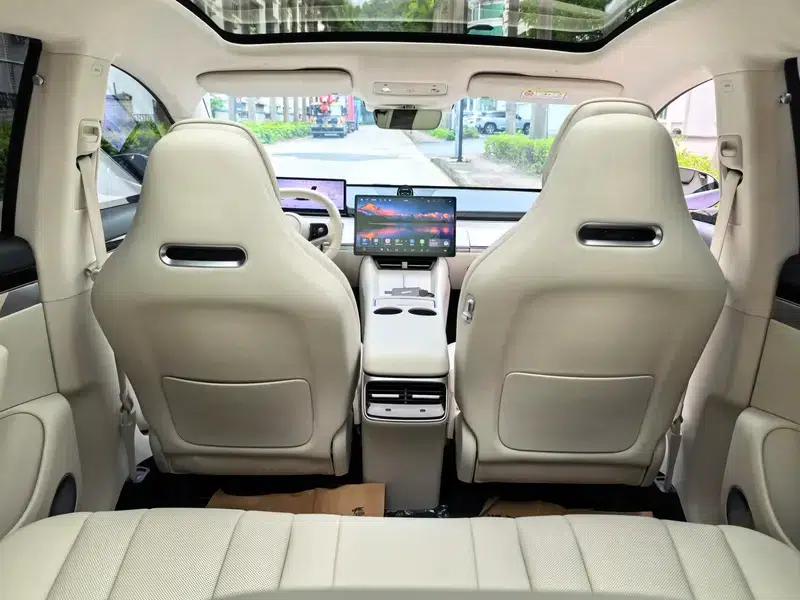 Zhijie R7 2024 Range Extender 37kWh Max Rear-Wheel Drive Version — миниатюра 14