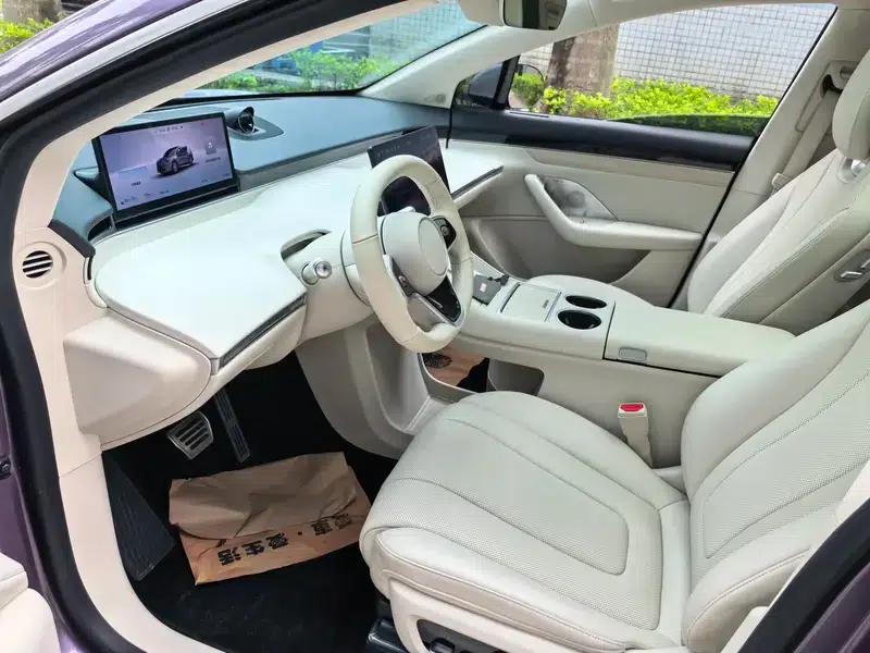 Zhijie R7 2024 Range Extender 37kWh Max Rear-Wheel Drive Version — миниатюра 16