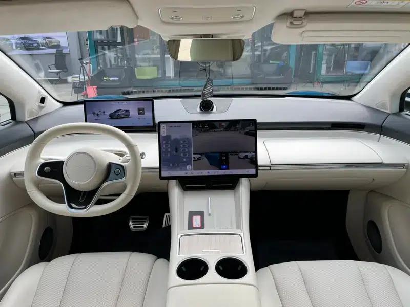 Zhijie R7 2024 Pure Electric 82kWh Max Rear-Wheel Drive Version — миниатюра 8