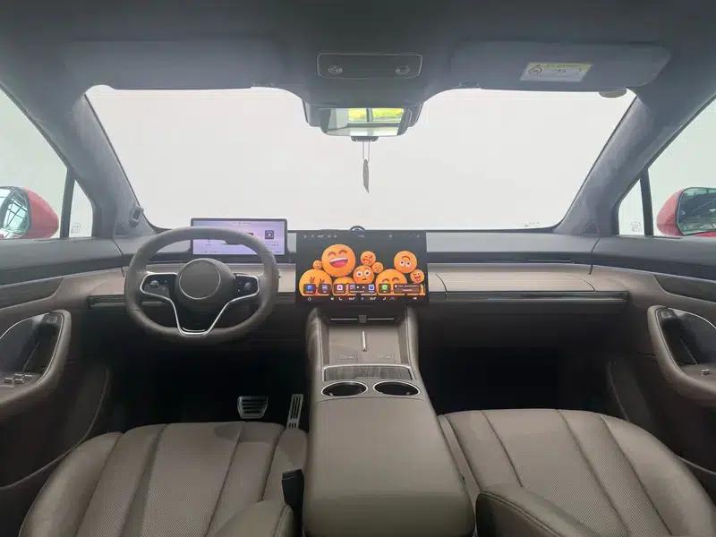 Zhijie R7 2024 Pure Electric 82kWh Max Rear-Wheel Drive Version — миниатюра 14