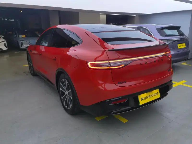 Zhijie R7 2024 Pure Electric 82kWh Max Rear-Wheel Drive Version — миниатюра 21