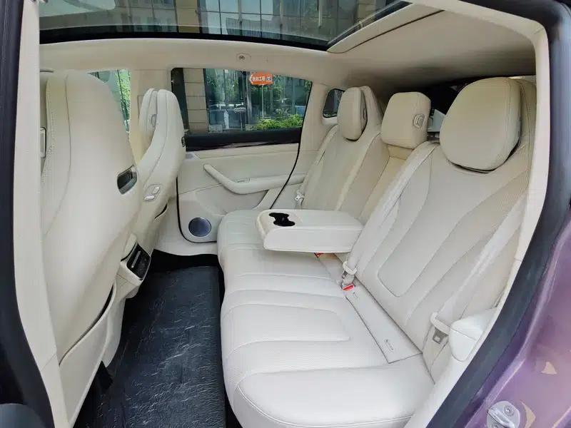 Zhijie R7 2024 Range Extender 37kWh Max Rear-Wheel Drive Version — миниатюра 17