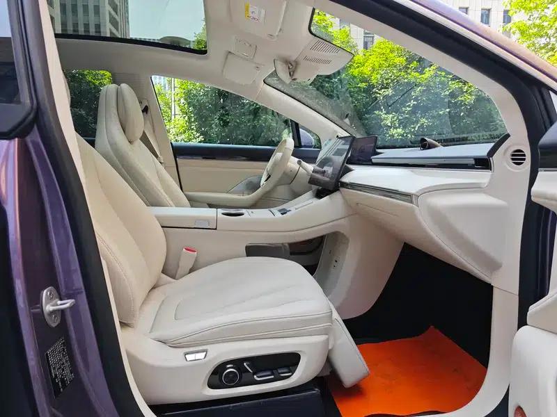 Zhijie R7 2024 Range Extender 37kWh Max Rear-Wheel Drive Version — миниатюра 21