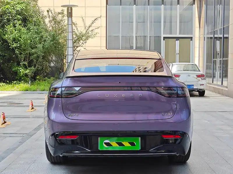 Zhijie R7 2024 Range Extender 37kWh Max Rear-Wheel Drive Version — миниатюра 6