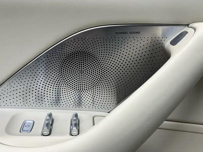 2024 Smart World R7 Pure Electric 100kWh Ultra AWD Version — миниатюра 22