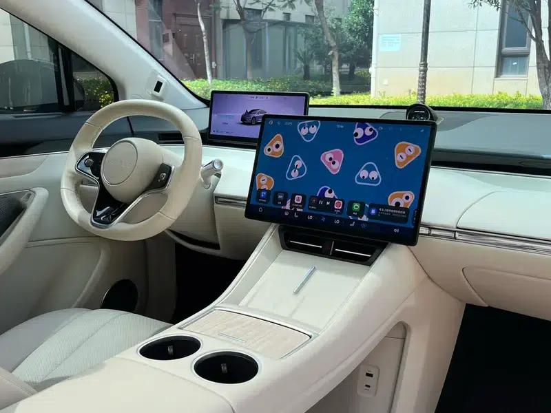 2024 Smart World R7 Pure Electric 100kWh Ultra AWD Version — миниатюра 28