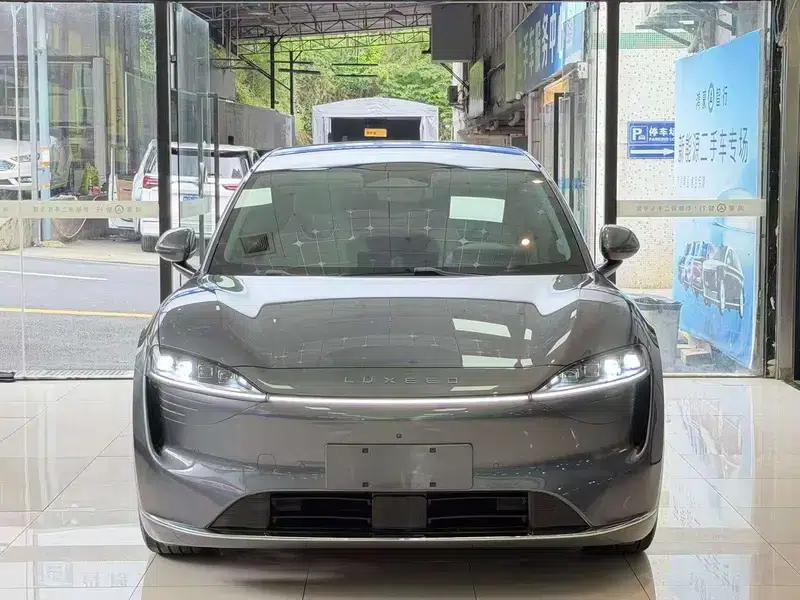 Zhijie R7 2024 Pure Electric 82kWh Pro Rear-Wheel Drive Edition — миниатюра 2