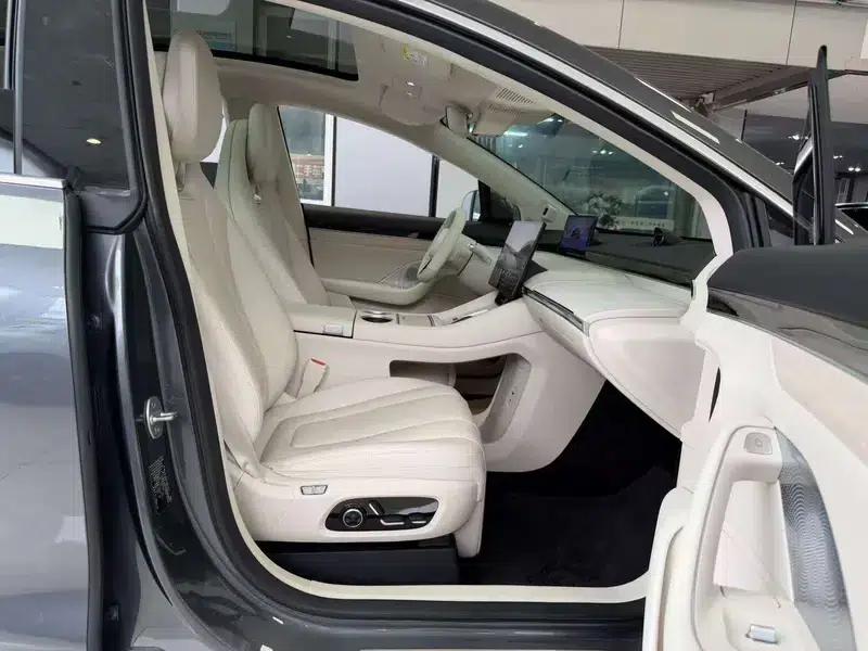 Zhijie R7 2024 Pure Electric 82kWh Pro Rear-Wheel Drive Edition — миниатюра 13